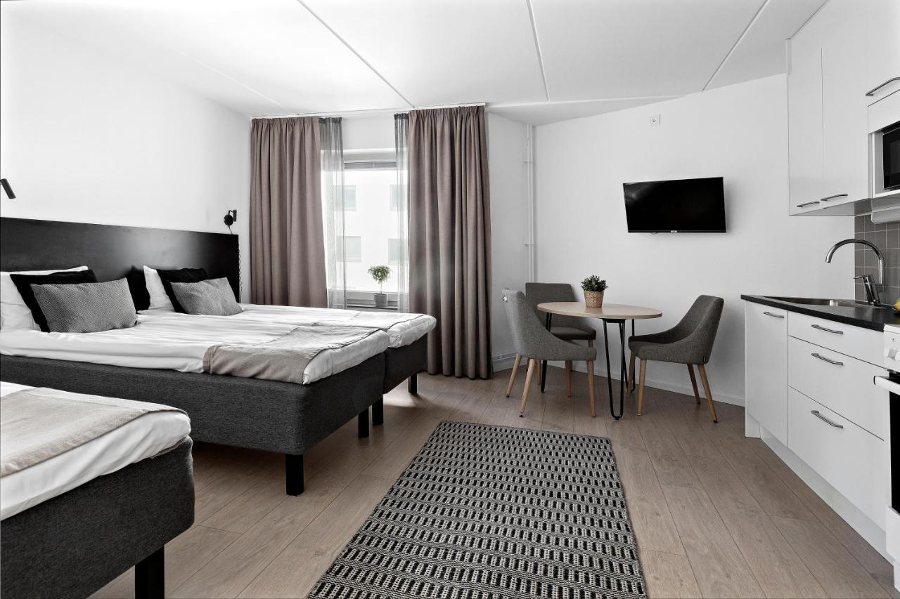 Forenom Hotel Flemingsberg - 10Min From Aelvsjoe 후딩에 객실 사진