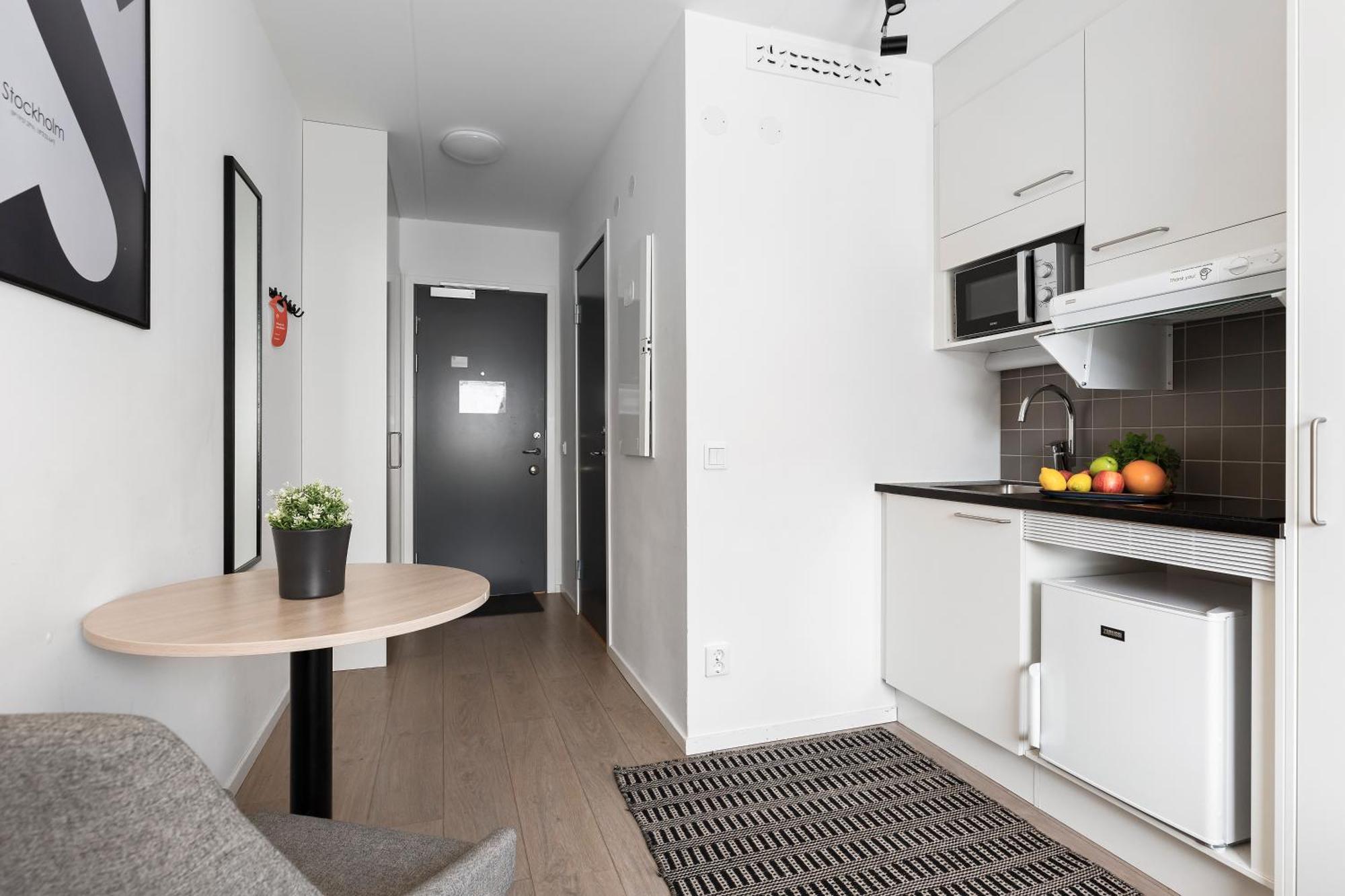 Forenom Hotel Flemingsberg - 10Min From Aelvsjoe 후딩에 객실 사진