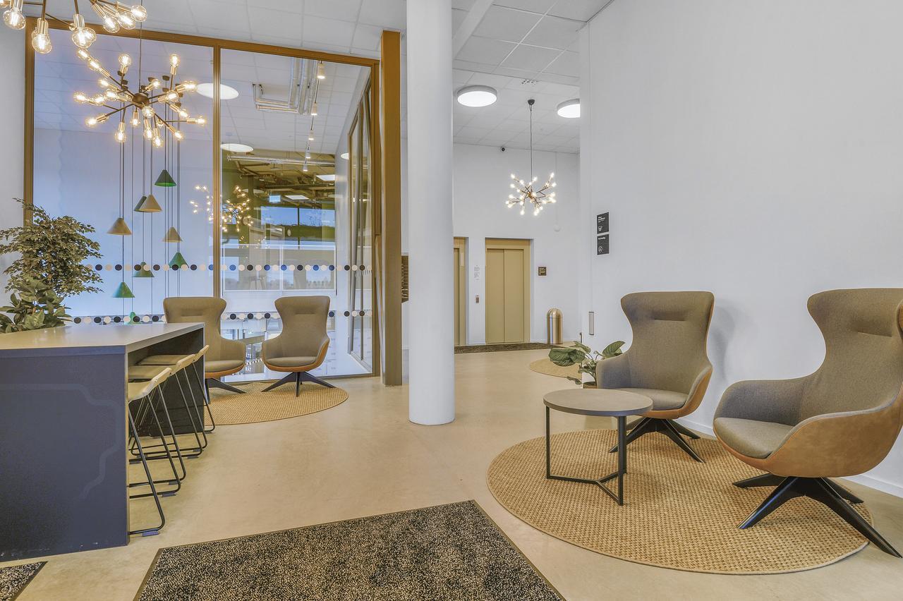 Forenom Hotel Flemingsberg - 10Min From Aelvsjoe 후딩에 외부 사진